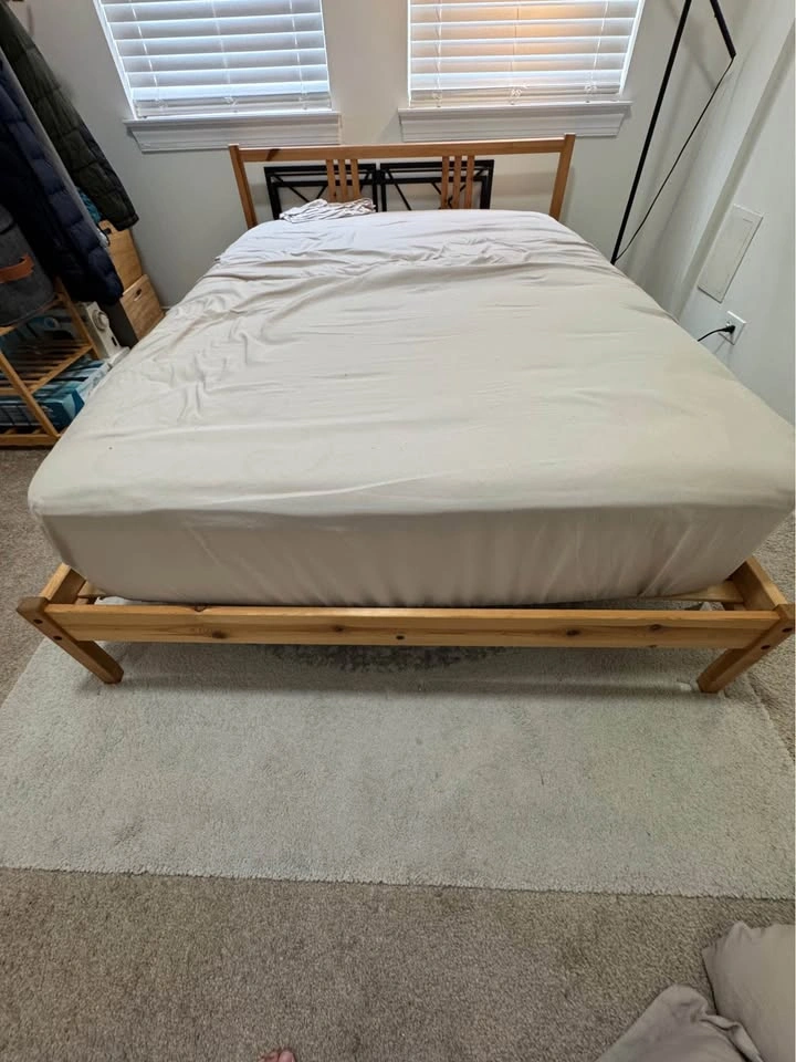 Full Size Wood Frame with Mattress - photo 4