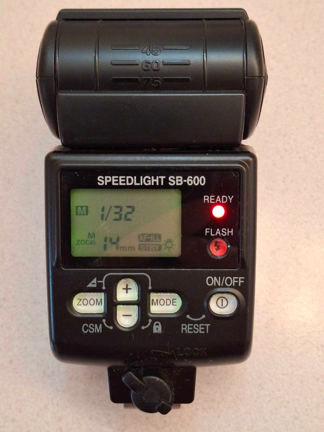 Nikon SB600 speedlight / flash, working - photo 5