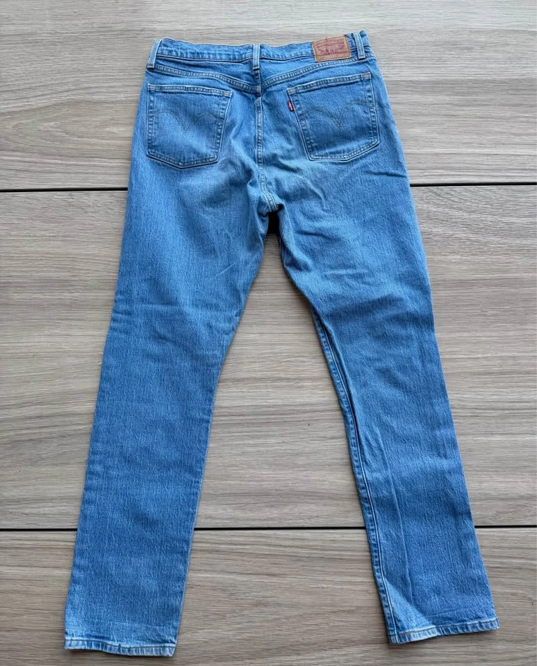 Women’s Levi’s 501 Original Fit Jeans - Size W32 L32 - photo 4