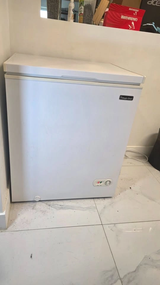 Magic Chef 5.0 cu. ft. White Chest Freezer - photo 3