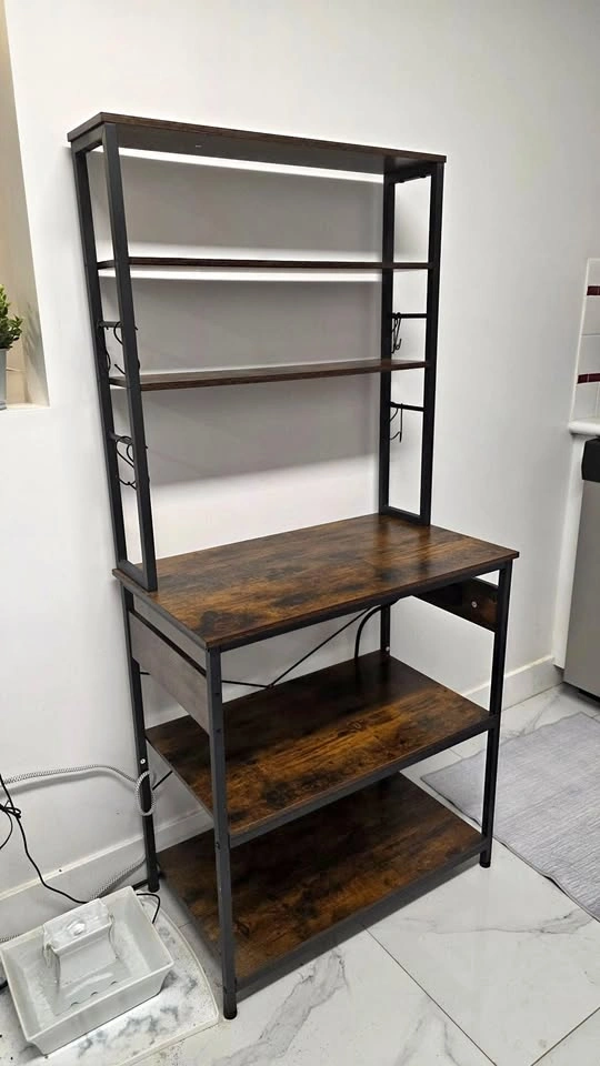 Shintenchi Rustic Industrial Baker’s Rack