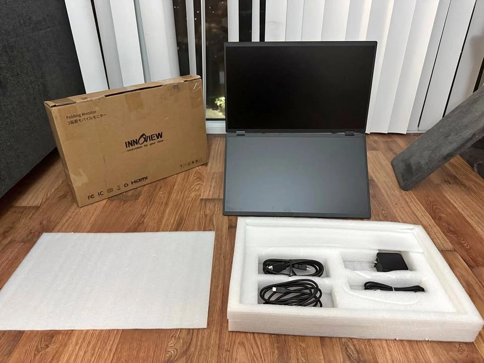 InnoView INVPM509 Dual Portable Monitor Extender 18.5"