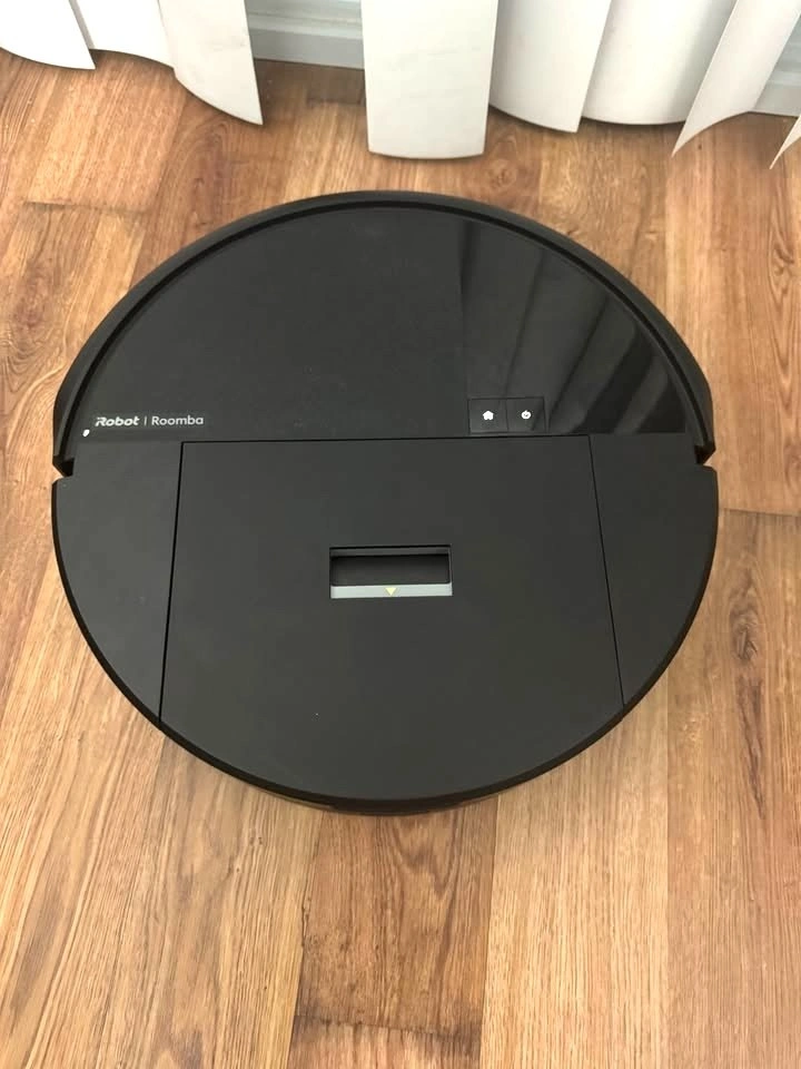iRobot Roomba 205 – LiDAR, 60-Day Auto-Compact Bin, Like New - photo 2