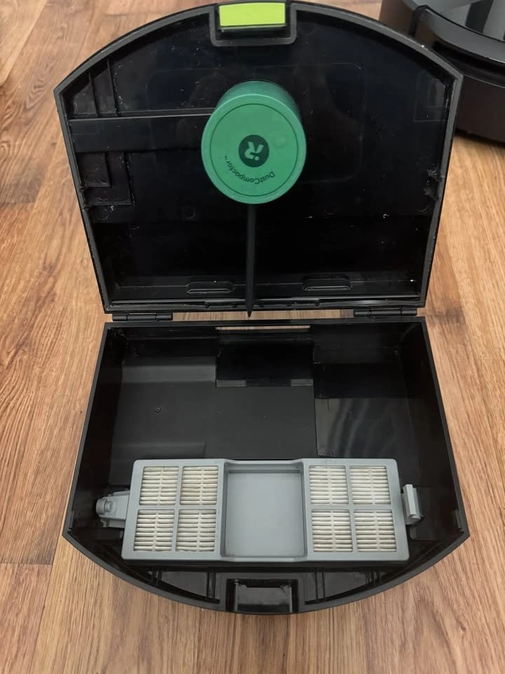 iRobot Roomba 205 – LiDAR, 60-Day Auto-Compact Bin, Like New - photo 5