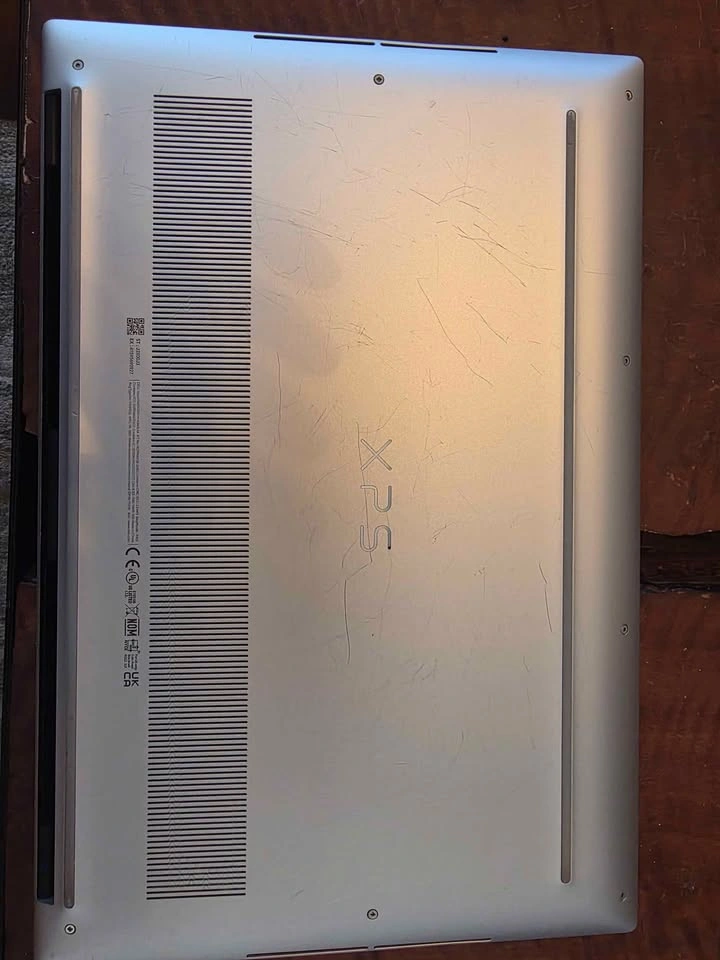 Dell XPS 15 Rtx 3050 24gb ram - photo 3