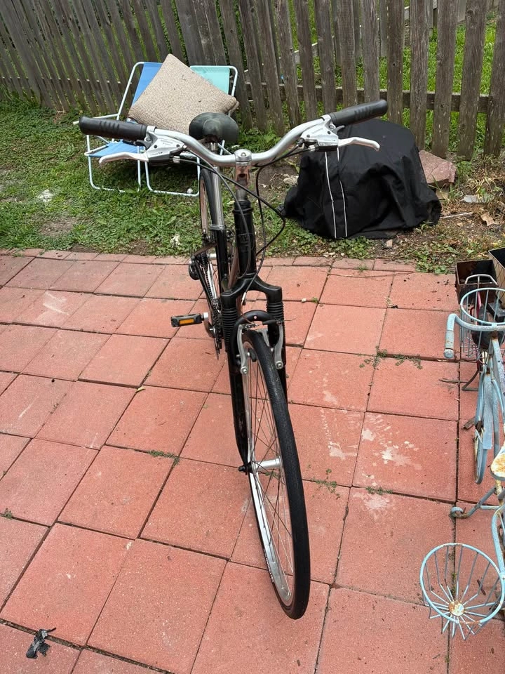 27 inch 7 speed hybrid bicycle - photo 2