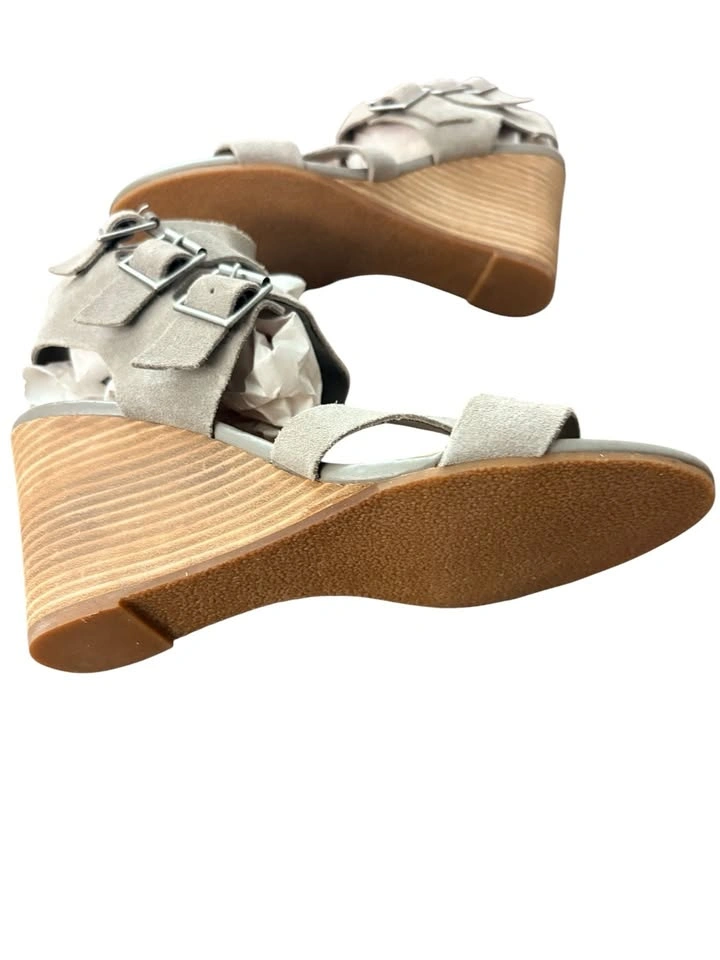 Y2K Crown Vintage Lillee Grey Suede Multi-Buckle Wedge Sandals - photo 4