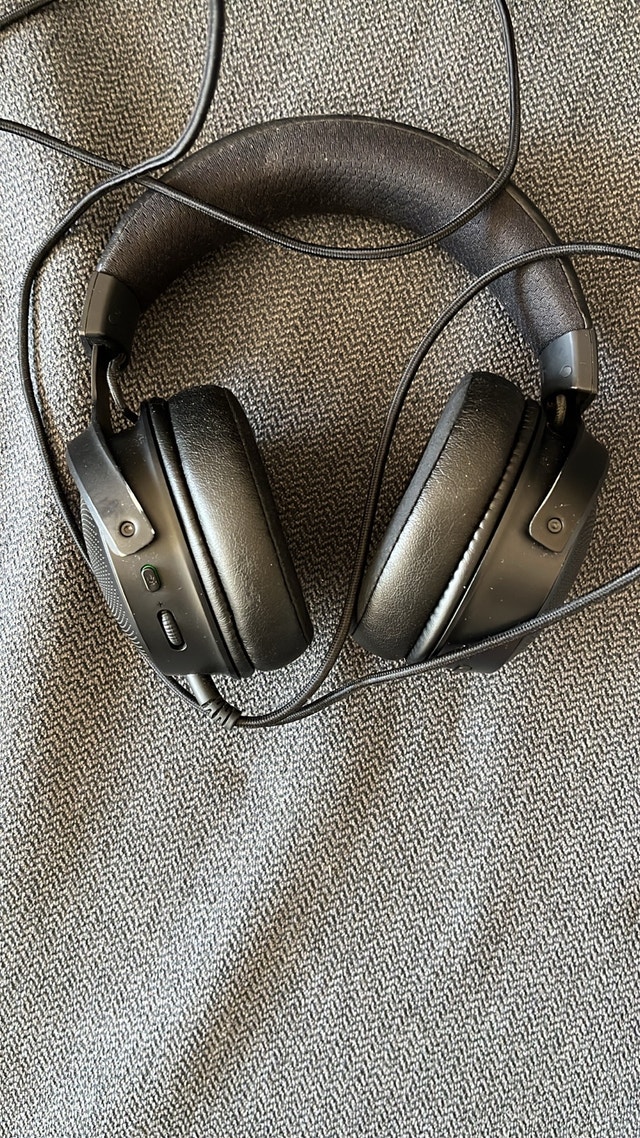 Razer Kraken wired headphones