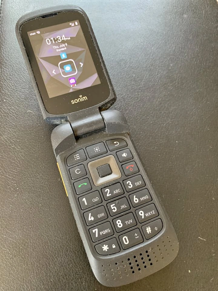Mobile phone 4G LTE Sonim XP3800 Ultra-Rugged Flip Phone
