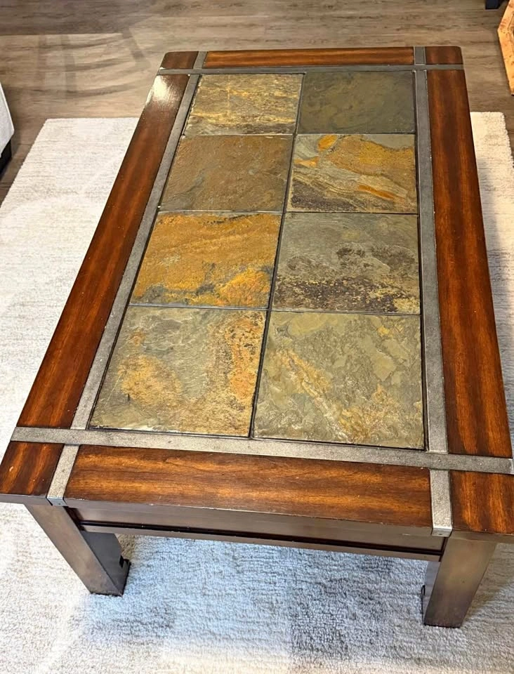 Free Coffee Table