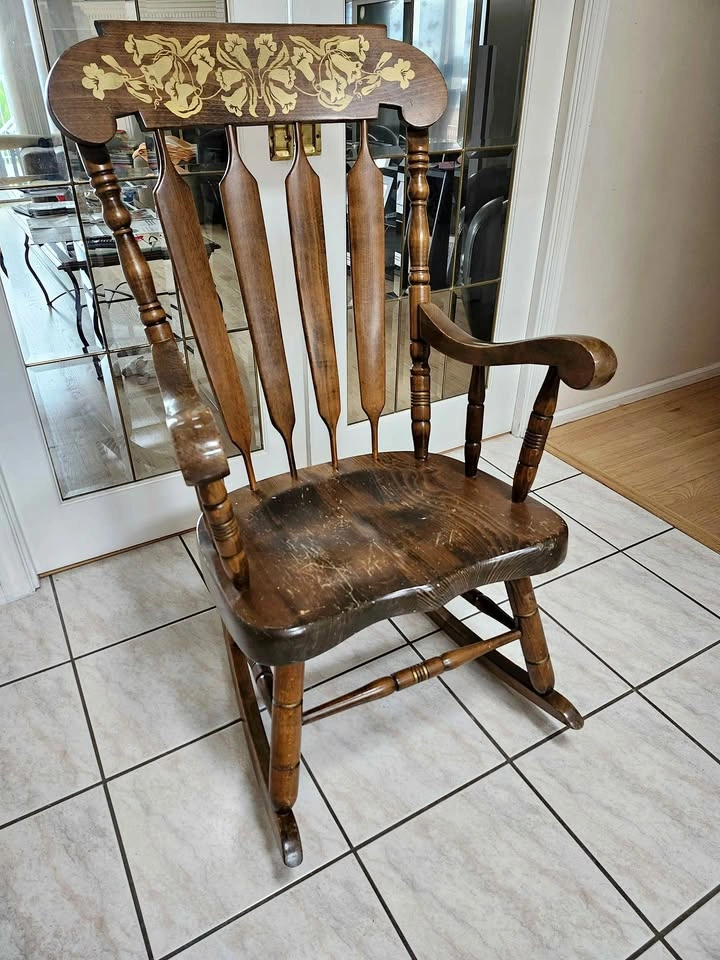 Solid Wood Rocking Chair