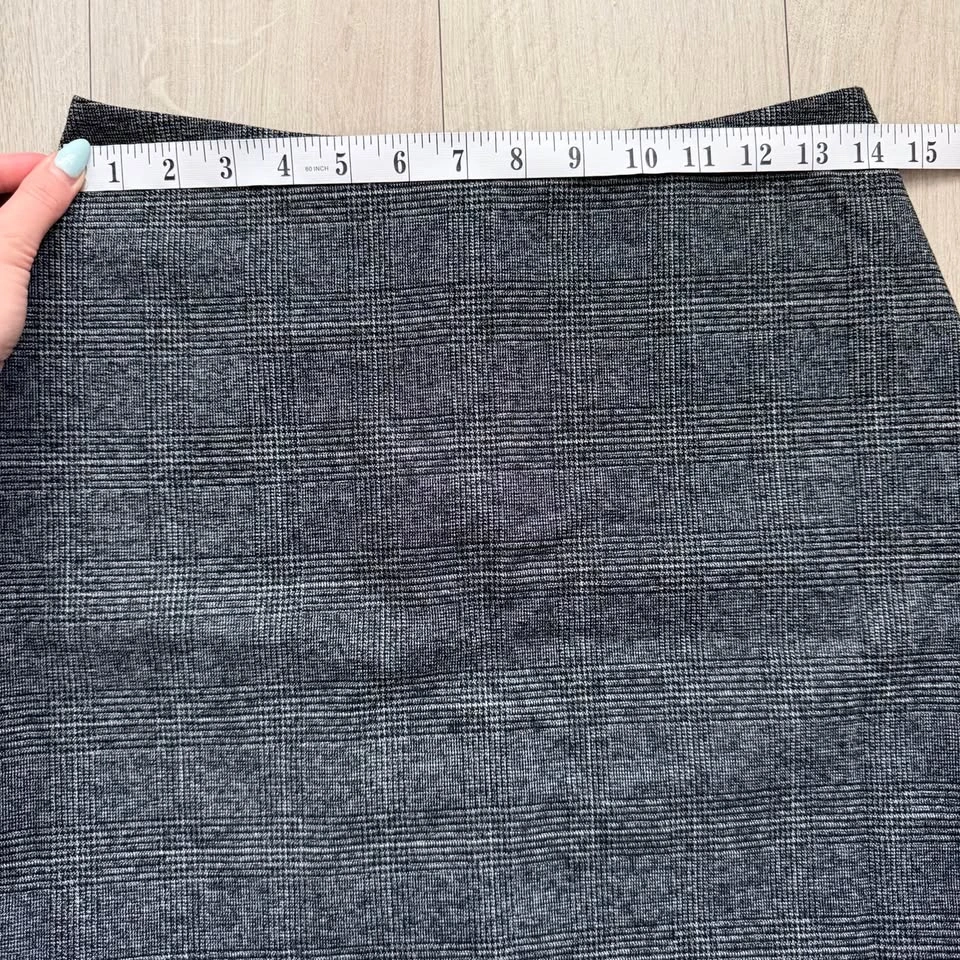 Monki Check Mini Skirt Size Small/Medium - photo 3