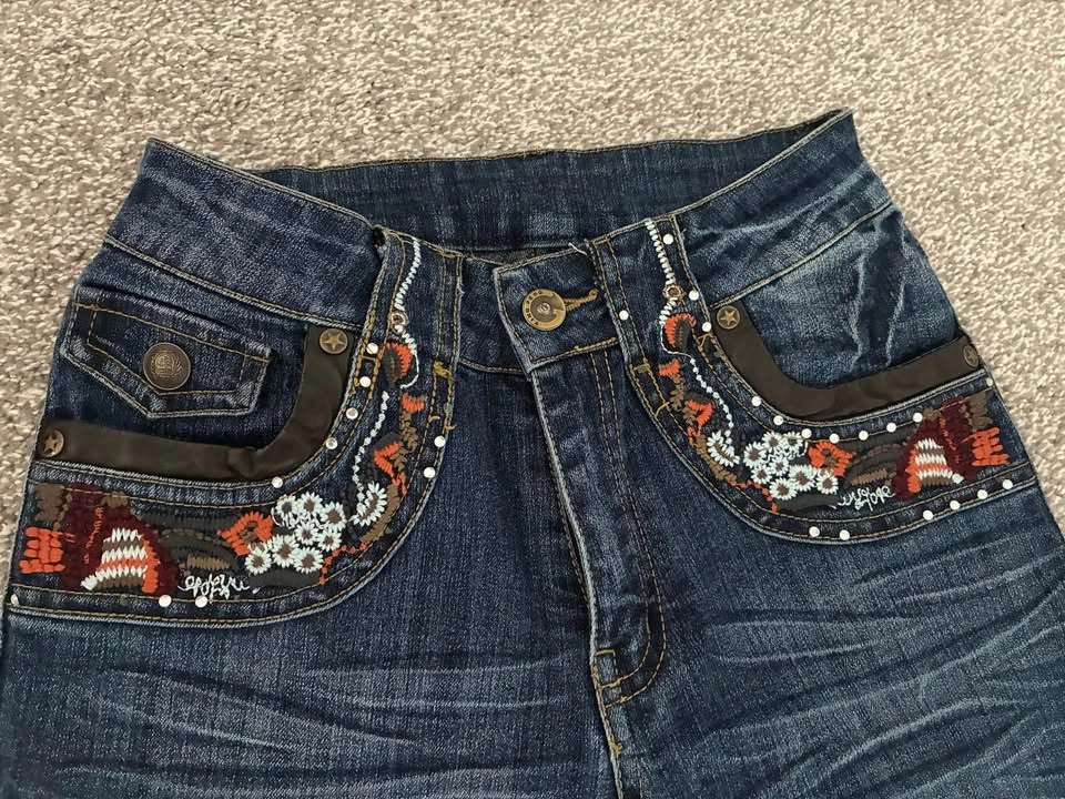 Embroidered Straight Leg Jeans - photo 4