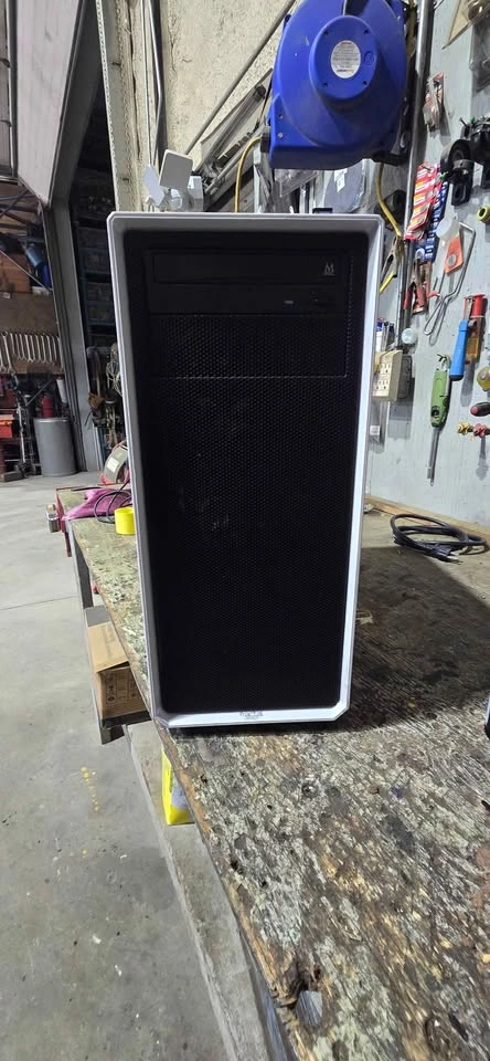 Old gaming pc - photo 2