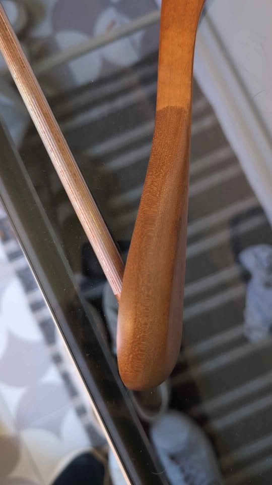 Set of 6 Walnut colour wooden coat hangers - photo 3