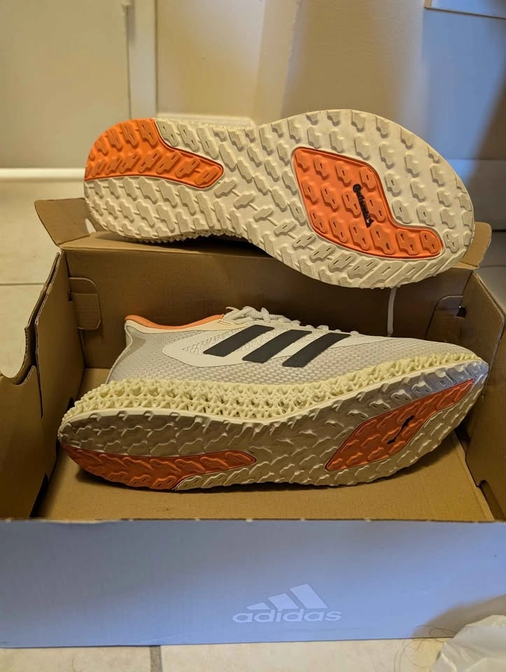 Adidas 4DFWD 2 Women's Running Shoes Size 9 - photo 4