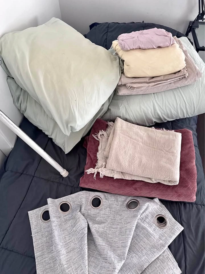 MOVING SALE