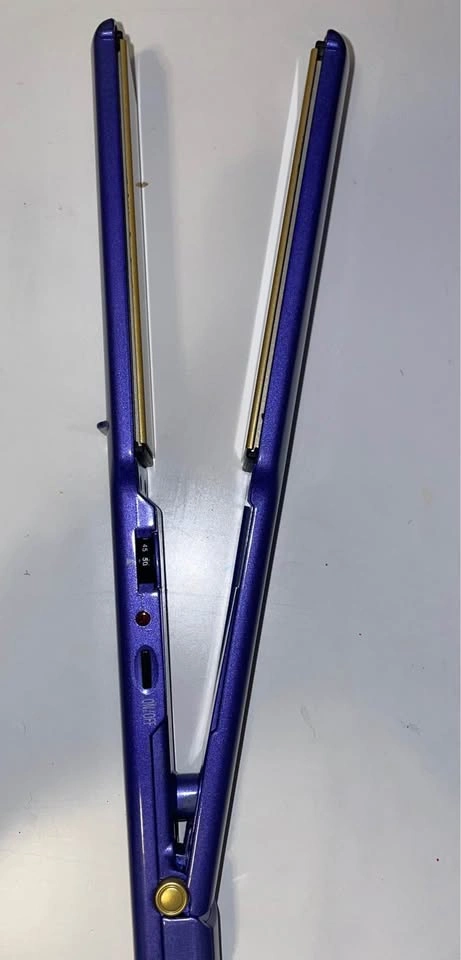 BabylissPRO Nano Titanium Hair Straightener - photo 2