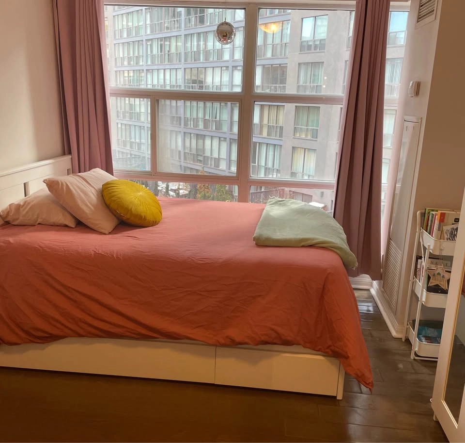 Private room for rent