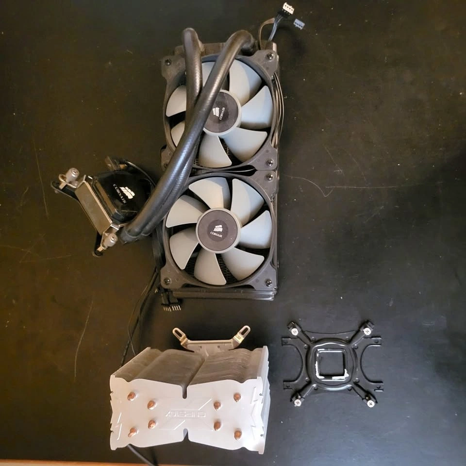 Corsair AIO Cooler and Air Cooler