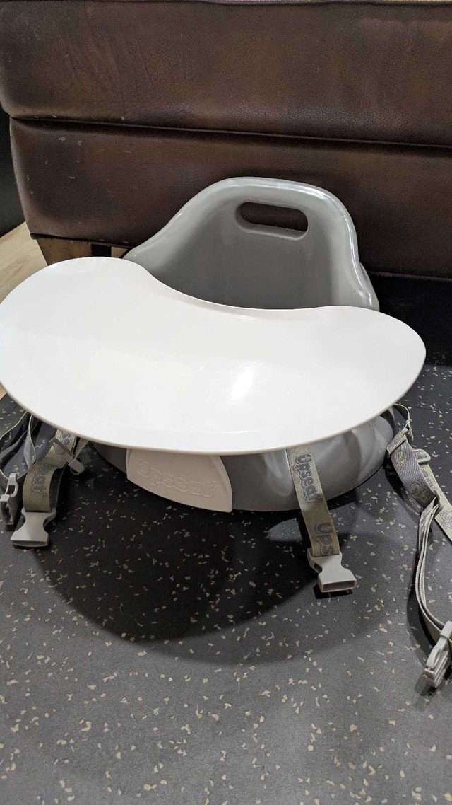 Upseat Floor and Booster Seat