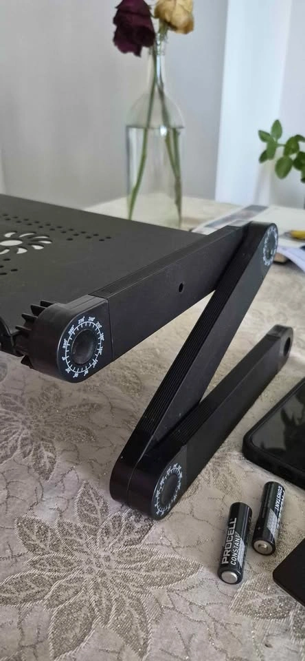 Adjustable Laptop Stand - photo 3