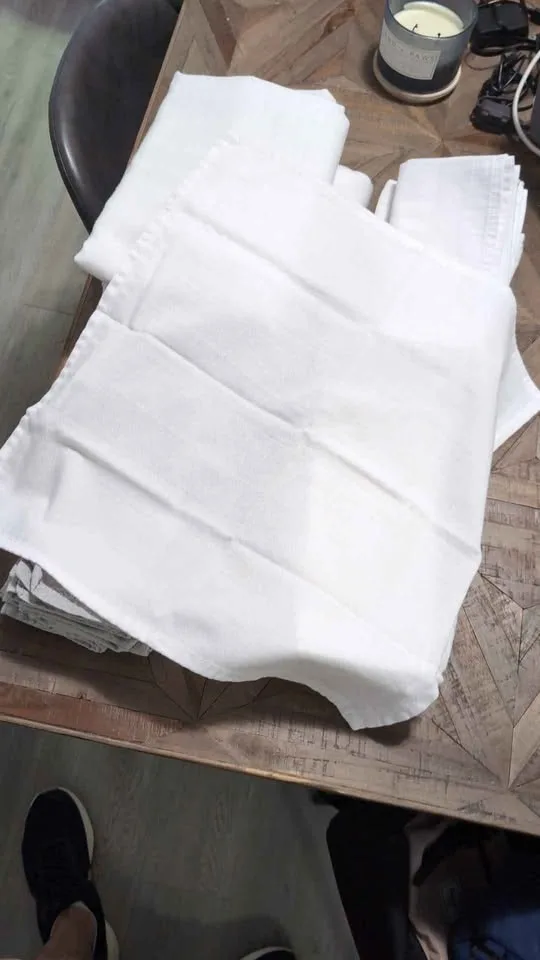 Assorted table linen image indicator(2)