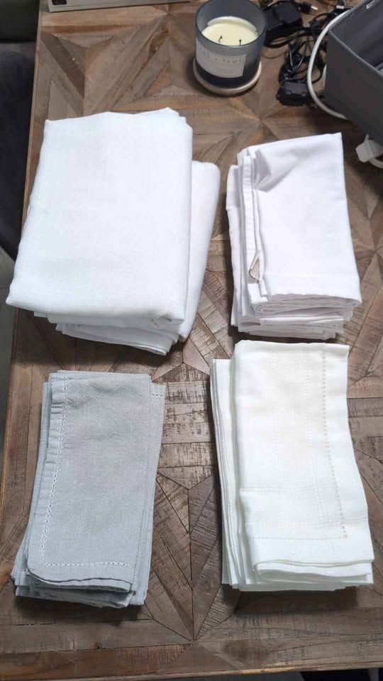 Assorted table linen - photo 5