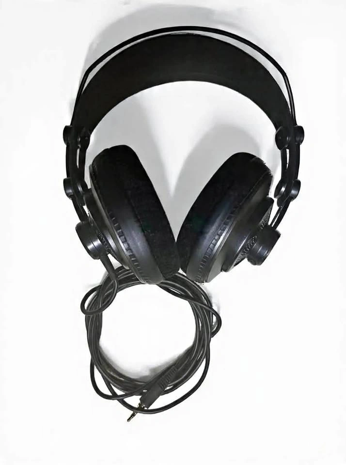 Samson SR850 Semi-Open Studio Headphones