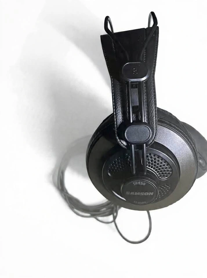 Samson SR850 Semi-Open Studio Headphones - photo 5