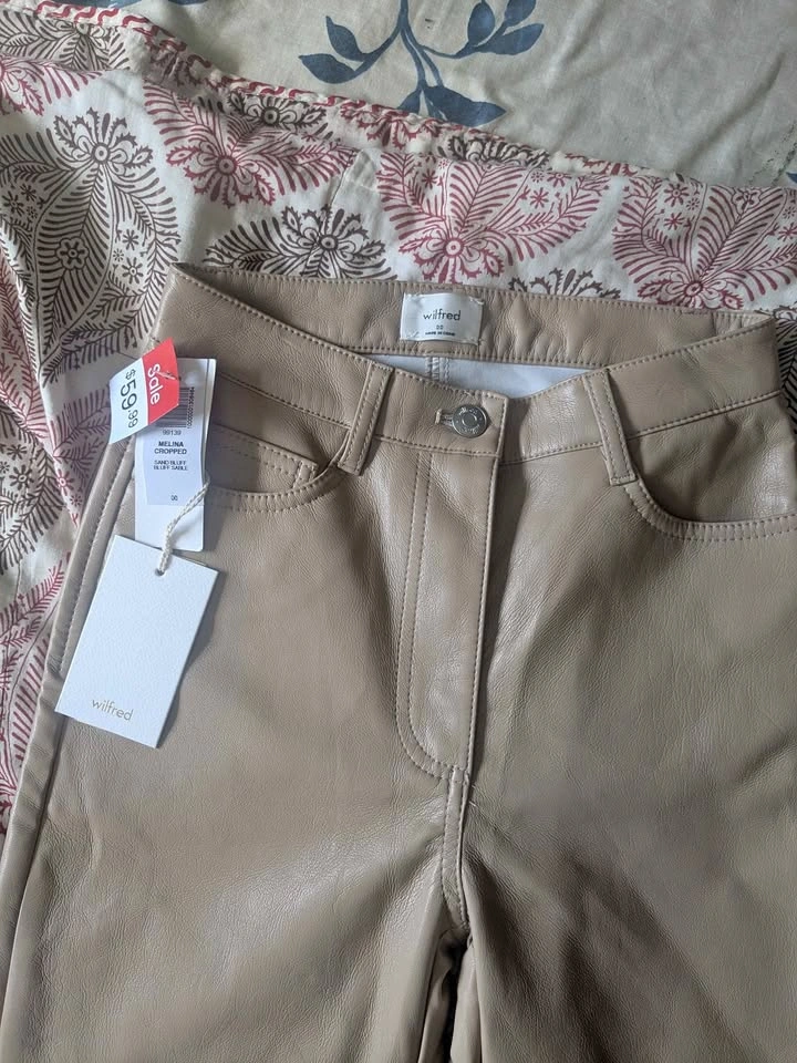 Aritizia Melina pants - brand new with tags