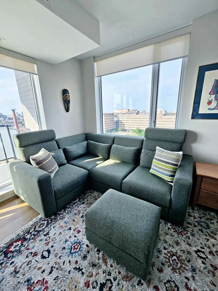 Cozey Neptune Modular Sofa with Storage & Ottoman (Leaf)