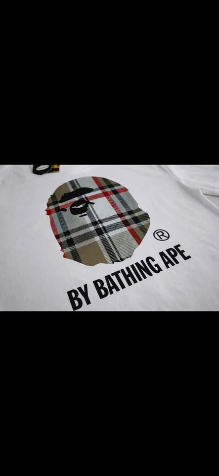A Bathing Ape (BAPE) Plaid Ape Head T-Shirt size medium - photo 4