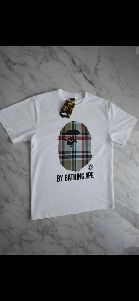 A Bathing Ape (BAPE) Plaid Ape Head T-Shirt size medium - photo 5