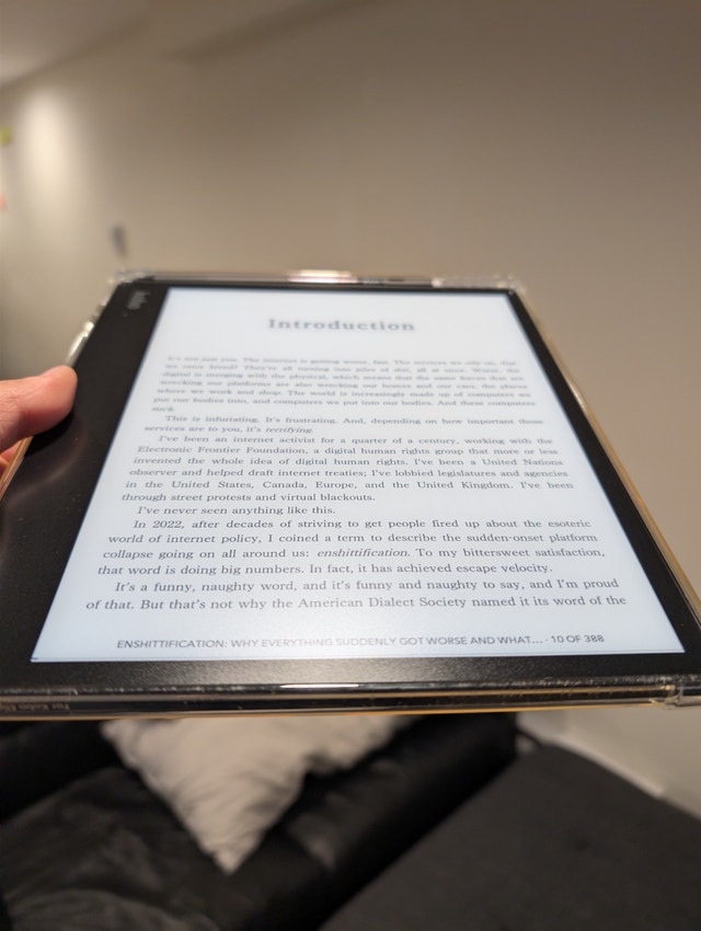 Kobo Elipsa 2E eReader with Stylus - Like New - photo 2