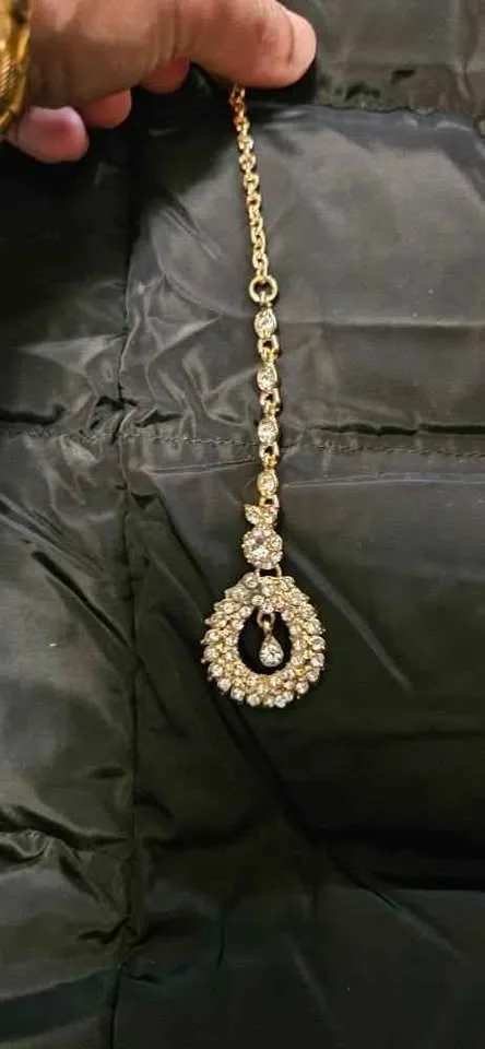 Indian pakistani bridal jewlery set necklace earrings image indicator(3)