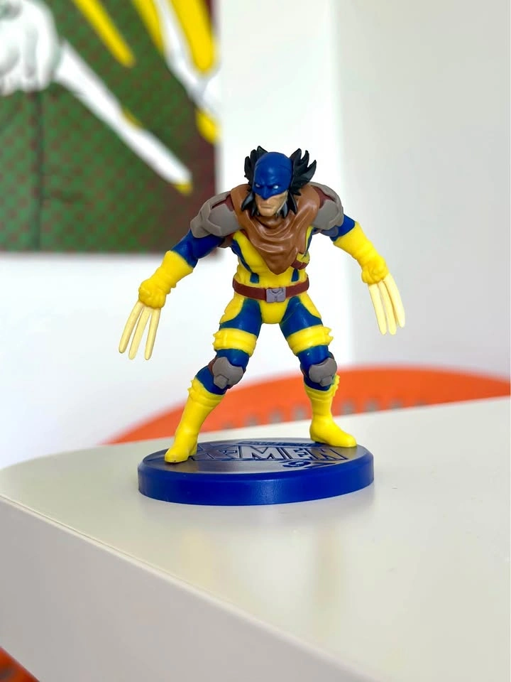 X-Men 97 Wolverine Figure & Sticker