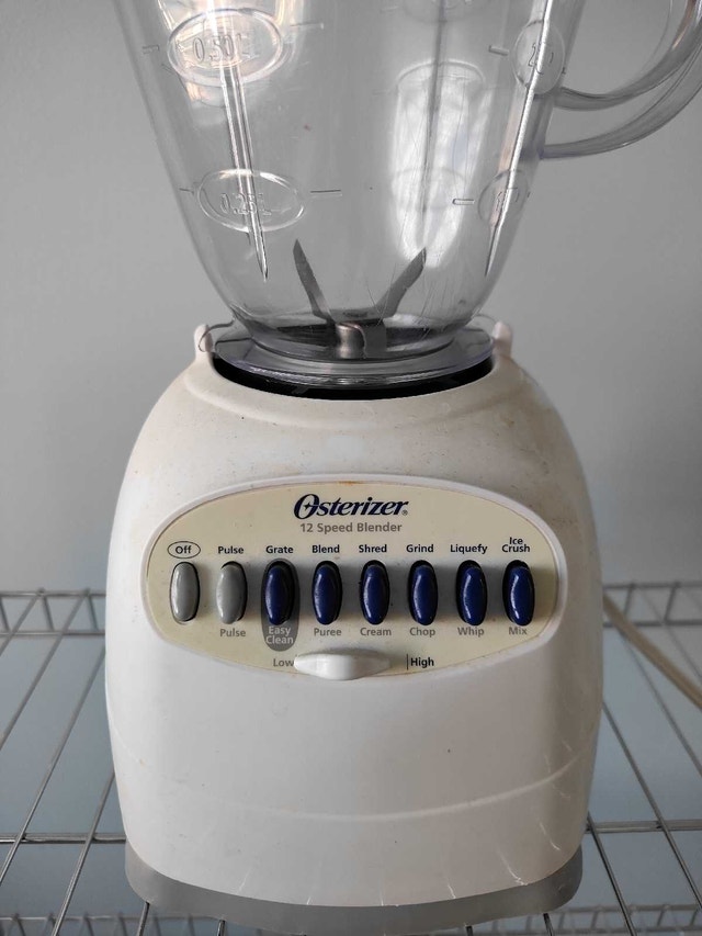 Osterizer 12 Speed Blender