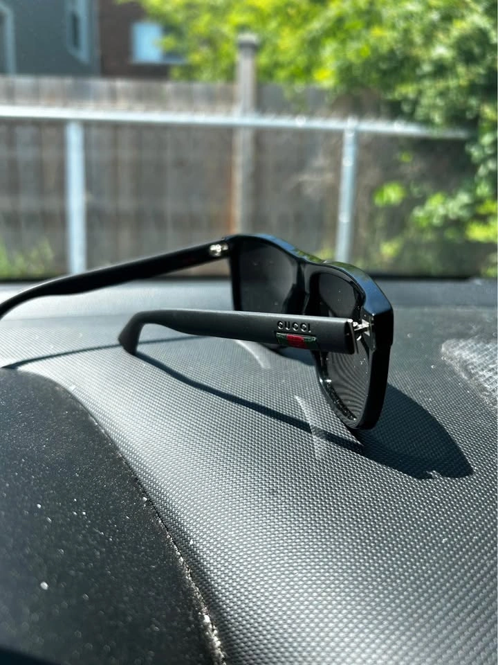 Gucci sun glasses - photo 3
