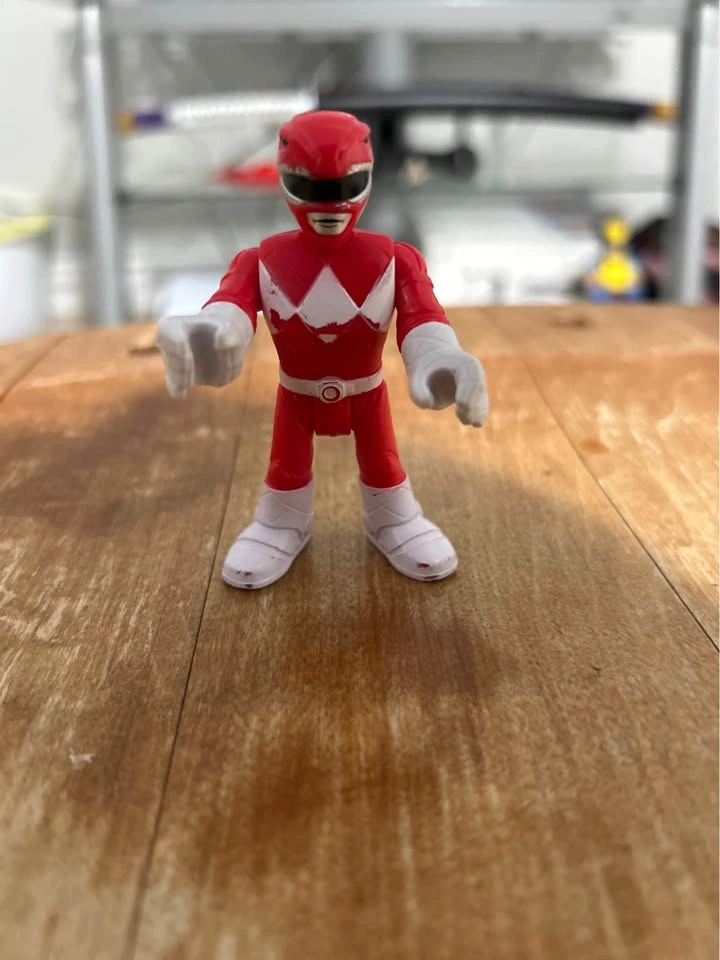 Red Power Ranger fisher price - photo 3