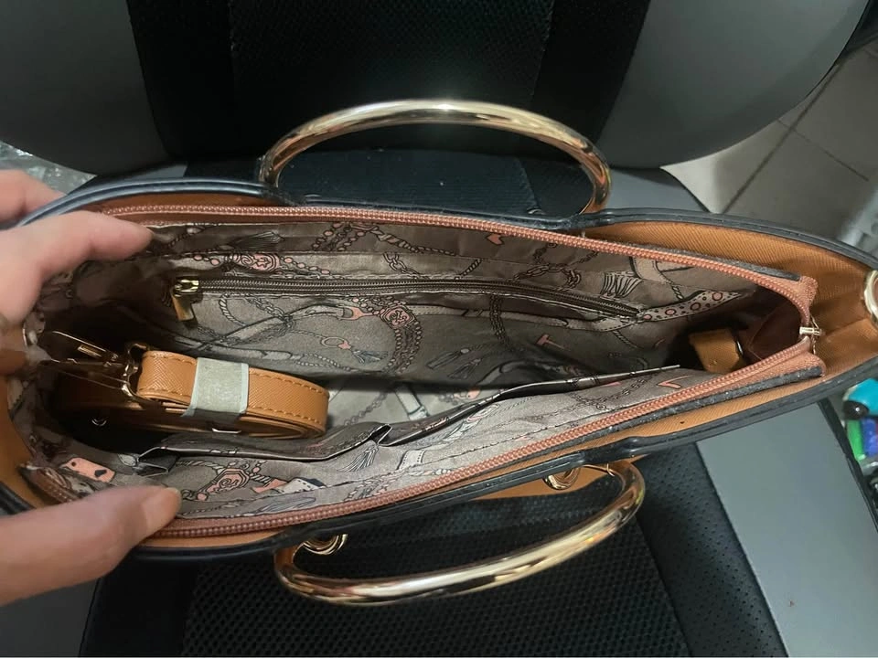 LA TERRE Metal Ring Handle Vegan Saffiano Leather Satchel - photo 4