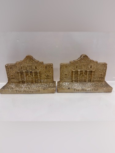 Vintage The Alamo Texas Book Ends - Chalkware/Plaster