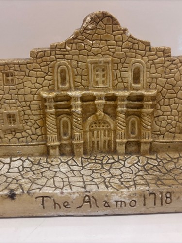 Vintage The Alamo Texas Book Ends - Chalkware/Plaster - photo 2