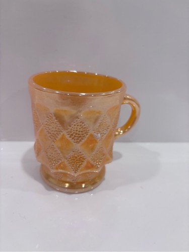 Vintage Fire King Kimberly Peach Lustre Milk Glass Mug - photo 4