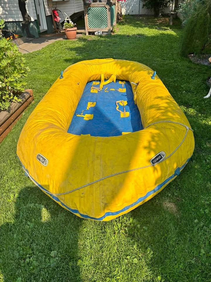 Vintage Taymor Clearwater Inflatable Raft