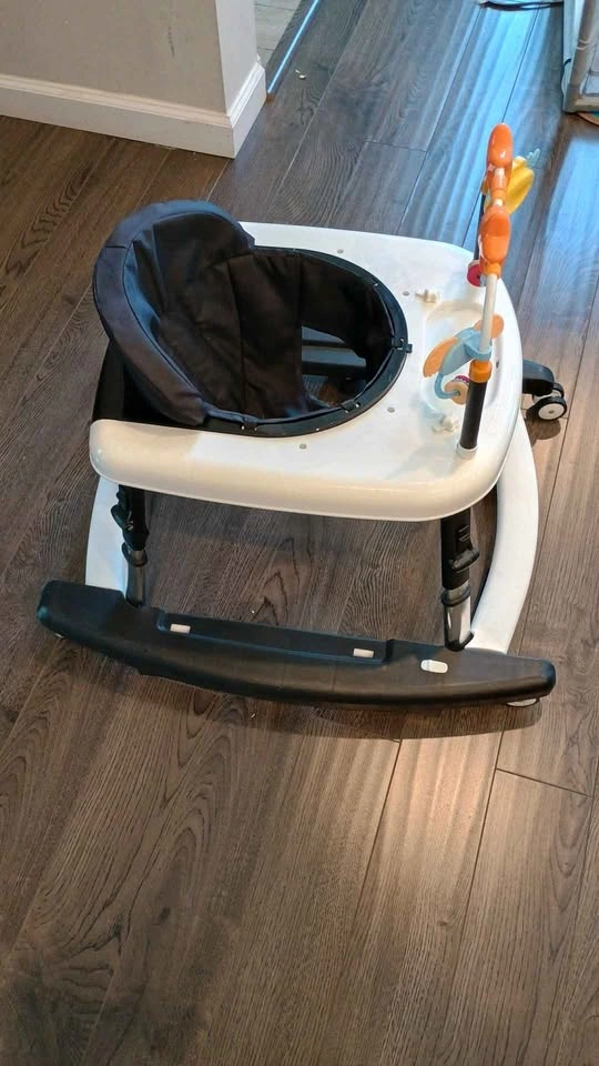 Learn to walk toy - photo 2