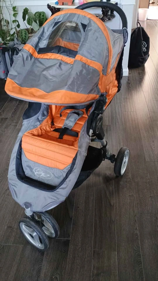 Baby Jogger City Mini Stroller - photo 3