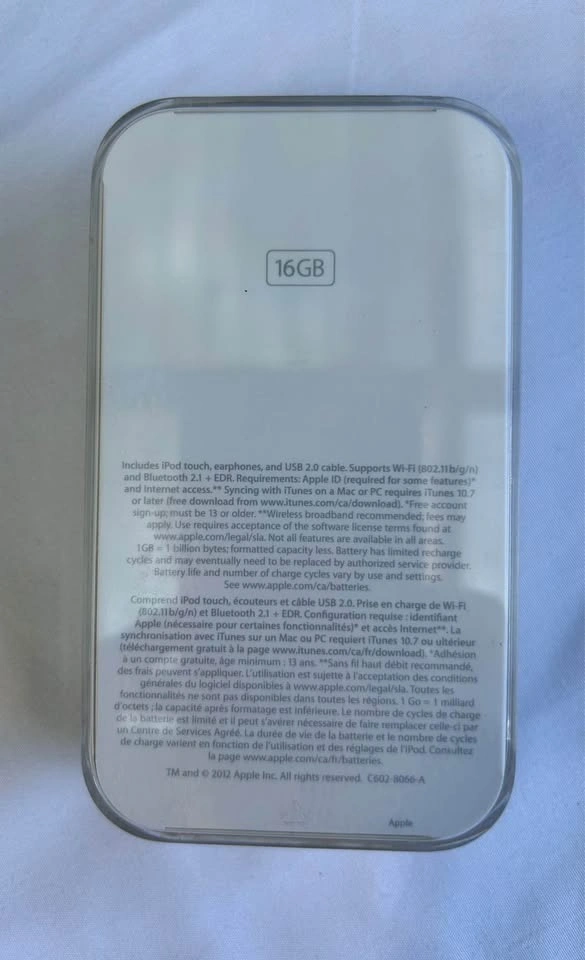 Apple iPod touch 16GB with Protective Case - photo 5