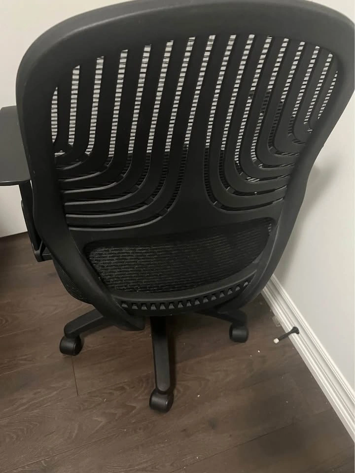 Ergonomic Office Chair – Great Condition - photo 2