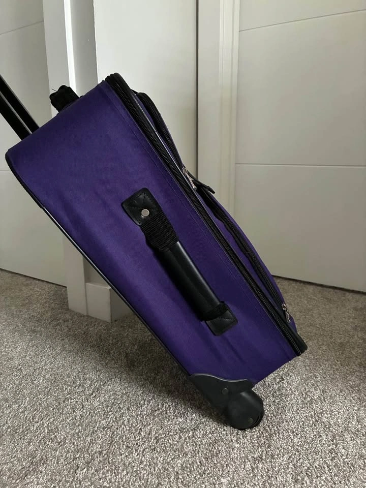 Jetstream Purple Rolling Suitcase - photo 4